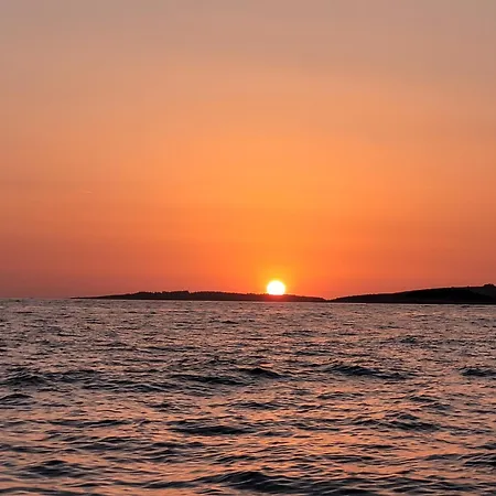 Semesterbostad Perfect Nest At Sunset